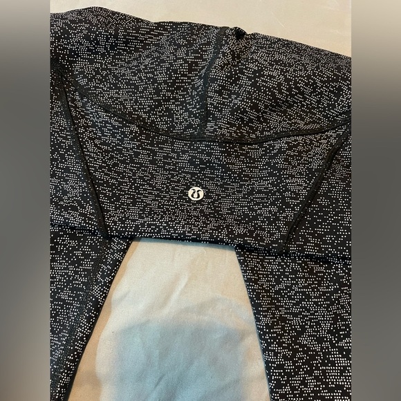 Lululemon Train Times Crop (17") - Picture 7 of 8